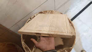 เขียงไม้เมเปิลขัดเงาขนาดใหญ่ หนา 3 ซม. ทำด้วยมือ พร้อมฐานกันลื่น ร่องระบายน้ำ และหูจับ - Product Image 3