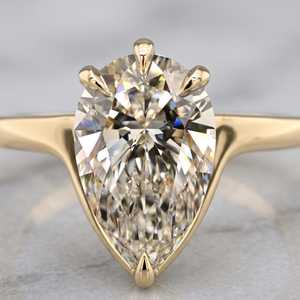 Magnifique bague solitaire en diamant taille poire de 3,02 carats, cultivé en laboratoire, avec or massif 14 carats, cadeau de surprise pour mariage ou fiançailles pour la mariée - Product Image 4