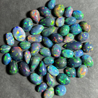 Opale noire naturelle à 100 %, cabochon AAA+ – Opale d'Éthiopie Welo avec jeu de feux vifs |   Pierres précieuses en vrac de formes et de tailles variées pour la bijouterie
