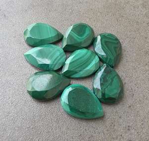 Malachite naturelle, forme goutte d'eau, taille tablette, calibrée, pierre précieuse en vrac pour bijoux - Product Image 6