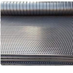Tapis de sol en caoutchouc pour écuries et stalles, pour chevaux et vaches - Product Image 1