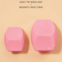 Éponge de maquillage JLY Premium en polyuréthane hydrophile à texture douce et rebondissante, design à facettes de diamant pour un mélange parfait et une précision accrue