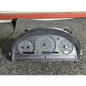 ชุดหน้าปัดมือสองสำหรับรถยนต์ M-class รุ่น 1635407611 - Product Image 1