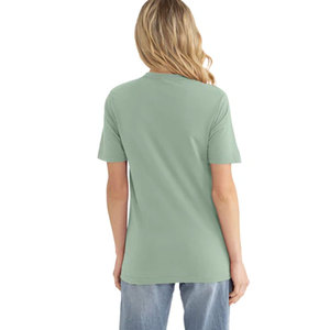 Camiseta de Festival para Mujer 6200, 65% Poliéster, 35% Algodón Peinado Anillado, Corte Regular, Cuello Redondo, Múltiples Camisetas, Camisetas Suaves de Calidad - Product Image 5