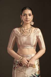 Blusa Cosida con Estampado Floral, Saree de Seda Crepé con Estampado Digital, Prenda Elegante Tradicional India para Fiesta - Product Image 4