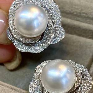 Pendientes de Botón de Plata de Ley S925 con Circonita, Perla Natural, Brillo Frío, Delicados, Suaves al Tacto, Súper Brillantes, Venta al por Mayor del Fabricante - Product Image 4