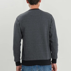 Sweat-shirt à col rond pour homme, couleur unie, tissu tricoté, coupe classique, vêtement décontracté pour l'automne avec poche - Product Image 3