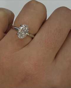 แหวนเพชร 1.5 กะรัต ทองคำแท้ 14K 18K ทรงโอวัล เพชรเพาะเลี้ยง ฝังแบบหนามเตย สำหรับหมั้น ขอแต่งงาน ของขวัญวันครบรอบสุดหรู - Product Image 5