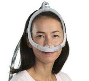    Mascarilla Nasal P30i CPAP con Diseño de Tubo Superior para la Cabeza, que Permite la Libertad de Movimiento Durante el Sueño - Product Image 1