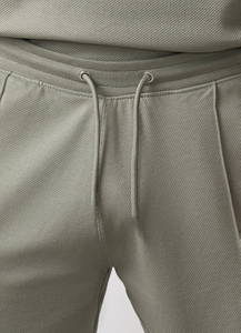 Shorts de plage décontractés pour hommes, couleur unie, avec cordon de serrage, respirants, en toile tricotée, en stock - Product Image 5