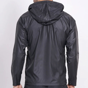 Veste coupe-vent en nylon pour homme avec logo personnalisé très demandée, respirante, écologique, vêtements d'extérieur de qualité supérieure, veste OEM pour homme - Product Image 2