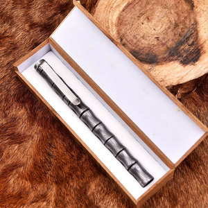 Bolígrafo de Rodillo de Acero de Damasco Hecho a Mano, Instrumento de Escritura Ejecutivo Premium para Reuniones de Oficina y Regalos - Product Image 5