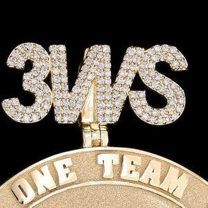 Colgante 3WS Big Dreams, Chapado en Oro de 14K, Diamante Natural de Corte Brillante Redondo, Certificado IGI, Joyería Unisex Estilo Hiphop - Product Image 2