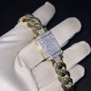 Cadenas Cubanas Clásicas Miami de 10 mm en Oro Sólido de 9K con Diamantes Naturales de Corte Brillante de 5.00 Quilates Certificados por IGI, Collar de Lujo Unisex - Product Image 2