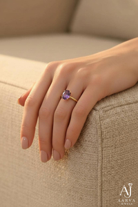Bague en argent sterling 925 plaqué or 18 carats avec pierre précieuse ovale violette géométrique tendance, sertie à griffes, idéale pour mariage, fiançailles ou comme cadeau - Product Image 5