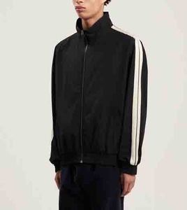 เสื้อแจ็คเก็ตแบบ unisex สีดำ ผ้า softshell ซิปหน้า คอตั้ง กันน้ำ ทรงปกติ เหมาะสำหรับใส่ในฤดูใบไม้ร่วงและกิจกรรมกลางแจ้ง สำหรับผู้ชาย - Product Image 2