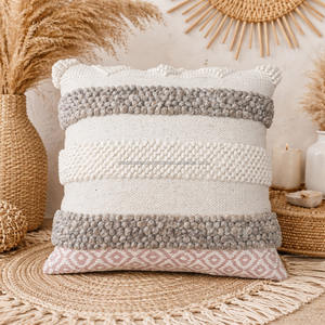 Housse de coussin carrée marocaine en coton tufté fait main avec fermeture éclair, lavable, style bohème, pour canapé - Product Image 2