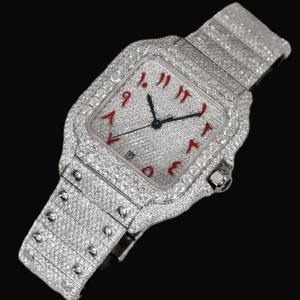 Reloj de Lujo de Alta Gama con Diamantes Moissanite, Reloj Hip Hop Personalizado de Acero Inoxidable con Números Arábigos Rojos - Product Image 4