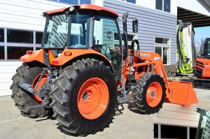 Tracteur agricole Maverick Corporate Logistics M5-111HDC24-1 2026, 210 CV, 4x4, transmission par engrenages, usage intensif, prêt à l'exportation, équipement 5+ ans - Product Image 4