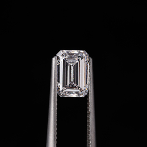 Diamante Cultivado en Laboratorio con Corte Esmeralda de 2 a 4 Quilates, Piedra Suelta con Certificación IGI, Color DEF, Claridad VS1 VVS, Diamante Sintético CVD para Anillo de Compromiso - Product Image 4