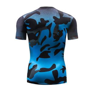 T-shirt de sport pour homme, coupe ajustée, imprimé devant, manches courtes, coton et bambou écologiques, respirant et extensible - Product Image 6