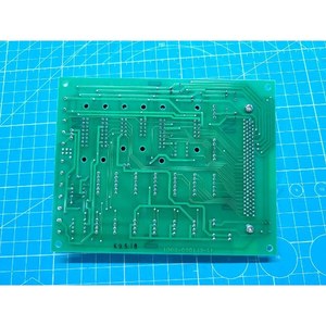 Module de contrôle de température TEL TYB41F-4/PC 1D08-000142, utilisé tel quel, pièces d'équipement semi-conducteur de génération précédente - Product Image 2