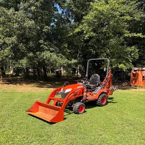 Tracteur compact Kubota BX23S 4x4 diesel avec chargeur frontal, pelle arrière et tondeuse centrale de 60 pouces, faible kilométrage, excellent état - Vente flash - Product Image 4