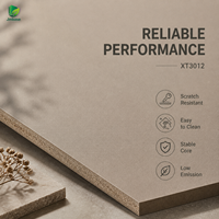 Panneau de particules MFC Jinbase XT3012 Cachemire Taupe 18mm E0, découpé sur mesure, finition première qualité pour l'ameublement et la menuiserie