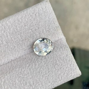 Zafiro natural de corte ovalado, piedra preciosa azul premium para la fabricación de joyas y venta al por mayor. - Product Image 1
