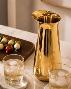 Pichet Minimaliste Écologique en Acier Inoxydable – Design Moderne pour Servir l'Eau – Vaisselle Décorative pour Cuisine, Table à Manger et Maison - Product Image 5