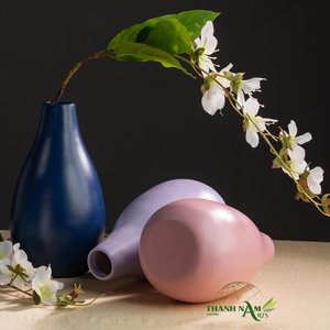 Jarrón de bambú sostenible con diseño minimalista La simplicidad se encuentra con la belleza natural - Product Image 1