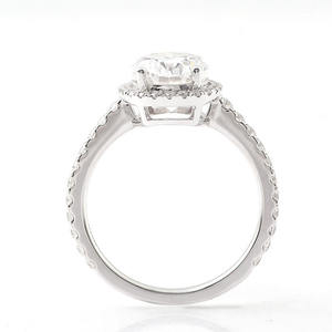 Bague solitaire classique en diamant rond brillant pour femme, alliance pavée en or blanc - Product Image 2