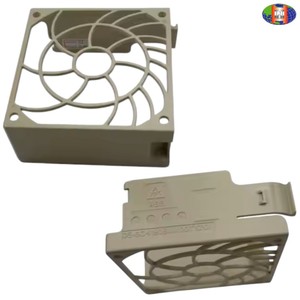 ชิ้นส่วนพัดลมระบายความร้อนพลาสติก PP พร้อมตัววิ่งเย็น - Product Image 1