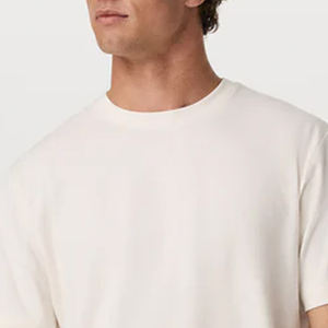 Diseño de logotipo personalizado para camiseta de verano para hombre con mangas cortas, diseño de alta calidad con material cómodo y relajado, informal. - Product Image 2