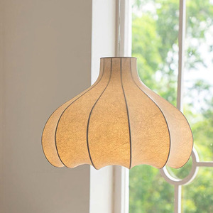 Lampe suspendue en tissu plissé de style minimaliste nordique, Wabi-Sabi, couleur crème, pour salle à manger, salon, chambre à coucher, café - Product Image 4