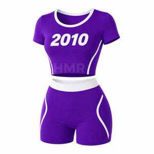 Ensemble Crop Top Imprimé Violet HMR Sorority Sisterhood 2010 avec Short Assorti, Col Rond, Manches Courtes, Tenue Sportive - Product Image 3
