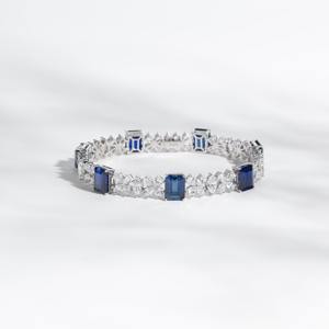 Pulsera de Moissanita Azul Corte Esmeralda en Plata 925 con Diamantes Corte Pera, Joyería Personalizada de Fabricante de India - Product Image 2