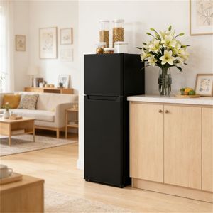 Refrigerador Compacto Pequeño de Color Negro para Espacios Reducidos - Product Image 1
