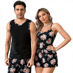 Conjunto de 2 Piezas para Hombre, Camiseta sin Mangas y Pantalones Cortos con Estampado de Corazón, Conjunto de Pijama Acanalado, Chaleco sin Mangas a Rayas, 100% Algodón, Bangladesh - Product Image 1
