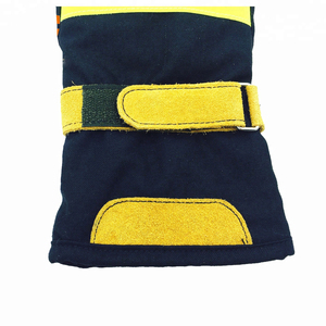 Guantes de Bombero Premium Fabricados con Materiales de Alta Calidad, Palma Reforzada y Cobertura Extendida de Muñeca OEM - Product Image 6