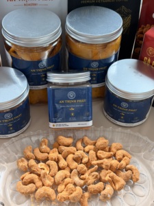 [GOÛT FROMAGE] Noix de cajou grillées avec poudre de fromage 100g/200g Prêtes à consommer OEM/ODM |   An Thinh Phat Roastery - Product Image 3