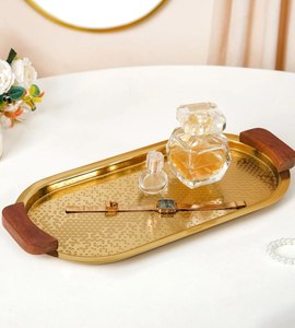 Plateaux de service rectangulaires dorés de qualité supérieure avec motif géométrique, finition métallique polie, design élégant, usage résidentiel - Product Image 4