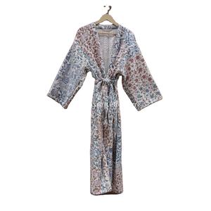 Blanc Imprimé Patchwork Coton Kantha Matelassé Maxi Robe Robe Élégant Élégant Peignoir En Gros À La Main Tissé Plus La Taille - Product Image 1