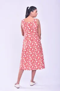 เดรสแอนนาเบลล่าคอตตอนแคนดี้ ดีไซน์สายเดี่ยว สีพาสเทลนุ่มนวล สไตล์ลำลอง ทรงเอไลน์ แขนระบาย ผ้าเป็นมิตรต่อสิ่งแวดล้อม - Product Image 4