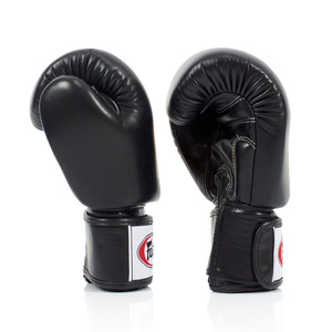 ถุงมือฝึกซ้อมหนังแท้ Fairtex สีดำคุณภาพสูง ระบายอากาศได้ดี สำหรับทุกเพศ เหมาะสำหรับการต่อสู้ คิกบ็อกซิ่ง MMA สปาร์ริง และมวย - Product Image 3