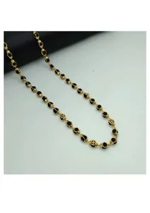 Collar de cadena hindú espiritual estilo Mangalsutra para mujer, joyería tradicional con cuentas negras y dijes de Swastika auspiciosos - Product Image 3
