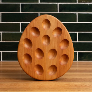 Bandeja de madera para huevos con logotipo personalizado, soporte de madera rústico prémium para huevos, herramientas manuales para huevos, solo lavar a mano - Product Image 3