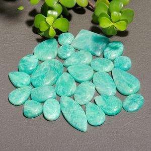 Piedras preciosas sueltas verdes lisas de amazonita natural para hacer colgantes de joyería y piezas decorativas - Product Image 4