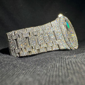 Montre à Quartz Automatique de Luxe Carrée Antique Personnalisée pour Homme, avec Diamants Moissanite VVS et Bracelet en Acier Inoxydable – Vente Flash - Product Image 1