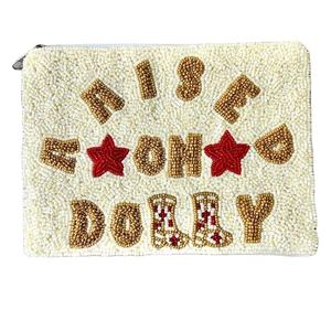 Monedero de Cuentas con Diseño Único en Rosa y Detalles Esenciales, Precio Accesible, Regalo Perfecto para Mujeres, por MD HANDICRAFTS - Product Image 1